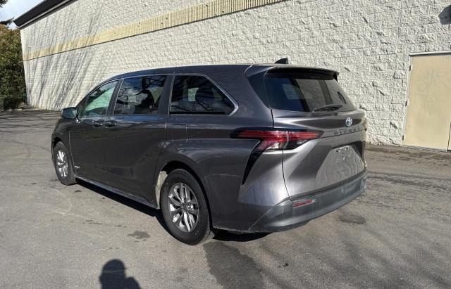 Photo 3 from auction – 2021 TOYOTA SIENNA LE with VIN 5TDKRKEC5MS016873