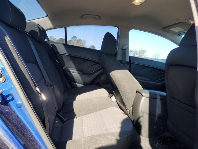 Photo 10 from auction – 2017 KIA FORTE LX with VIN 3KPFL4A76HE121087