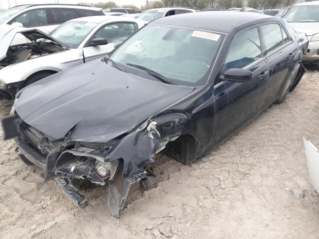 CHRYSLER 300 S 2017 مع رقم تعريف المركبة 2C3CCABG1HH505917 - صورة من المزاد