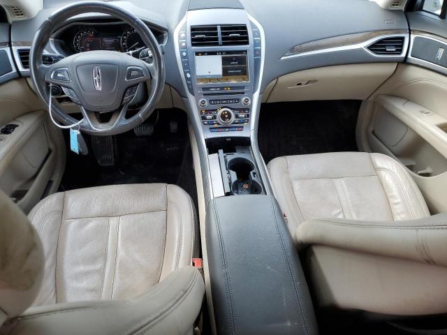 Photo 8 from auction – 2017 LINCOLN MKZ RESERV with VIN 3LN6L5F91HR622716
