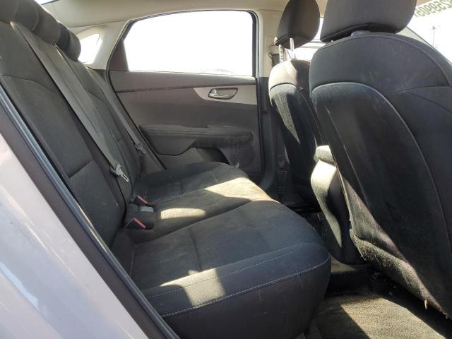 Photo 10 from auction – 2021 KIA FORTE FE with VIN 3KPF24AD9ME352049