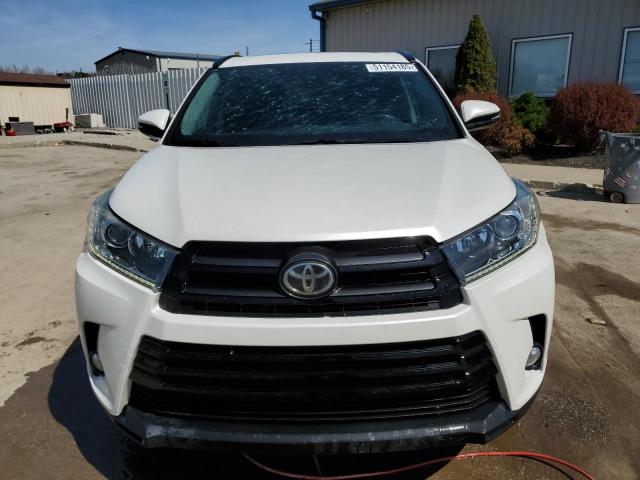Photo 5 from auction – 2018 TOYOTA HIGHLANDER with VIN 5TDKZRFH9JS530546