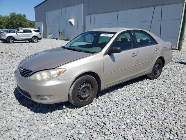 TOYOTA CAMRY LE 2005 with VIN 4T1BE32K05U091440 - Photo from auction