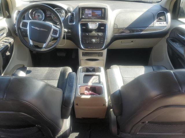 Photo 8 from auction – 2013 CHRYSLER TOWN & COU with VIN 2C4RC1CG4DR589742