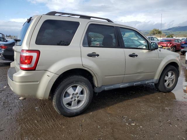 Photo 3 from auction – 2010 FORD ESCAPE XLT with VIN 1FMCU0DG8AKB62467