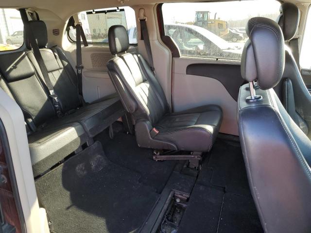 Photo 11 from auction – 2012 CHRYSLER TOWN & COU with VIN 2C4RC1CG0CR400549