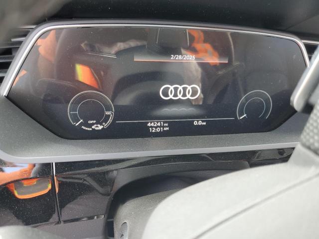 Photo 9 from auction – 2022 AUDI E-TRON S P with VIN WA1VCBGE2NB039009
