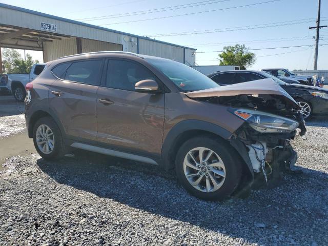 Photo 4 from auction – 2017 HYUNDAI TUCSON LIM with VIN KM8J33A44HU410184