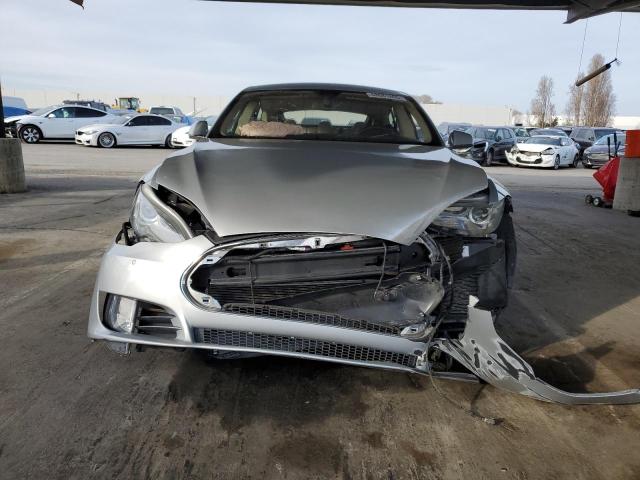 Photo 5 from auction – 2013 TESLA MODEL S with VIN 5YJSA1DN8DFP24236