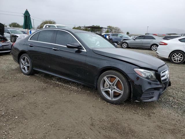 Photo 4 from auction – 2018 MERCEDES-BENZ E 300 with VIN WDDZF4JB4JA378210