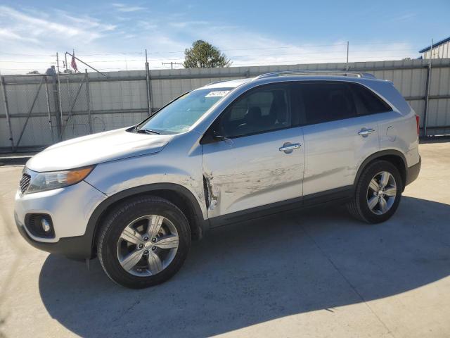 KIA SORENTO EX 2013 with VIN 5XYKU4A67DG396211 - Photo from auction