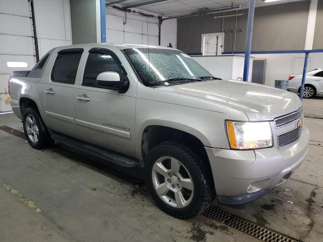 Photo 4 from auction – 2008 CHEVROLET AVALANCHE with VIN 3GNFK12358G143395