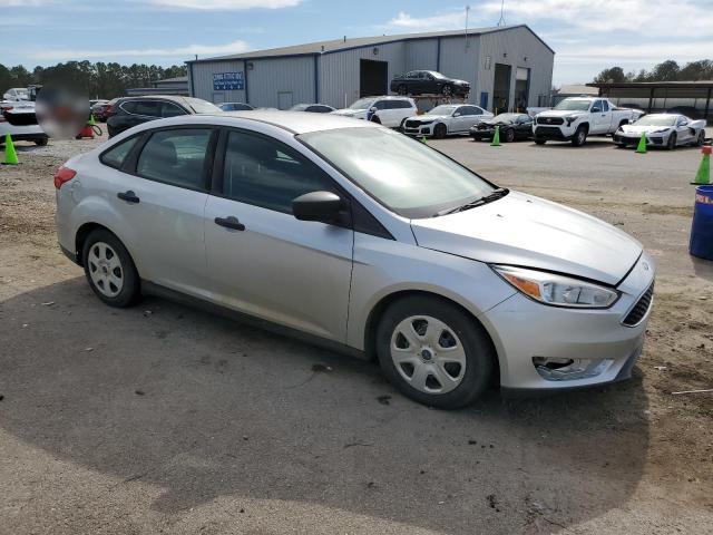 Photo 4 from auction – 2015 FORD FOCUS S with VIN 1FADP3E21FL259473