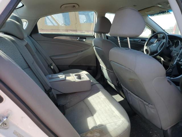 Photo 10 from auction – 2012 HYUNDAI SONATA HYB with VIN KMHEC4A42CA032139