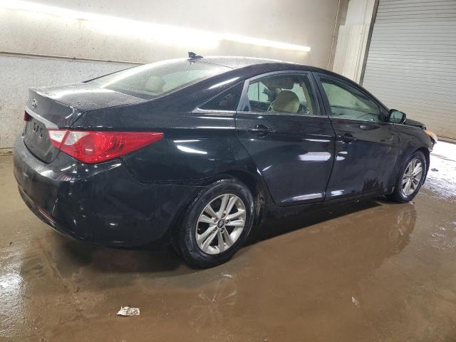 Photo 3 from auction – 2012 HYUNDAI SONATA GLS with VIN 5NPEB4AC9CH356017