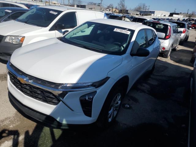 CHEVROLET TRAX LS 2024 with VIN KL77LFE23RC242406 - Photo from auction