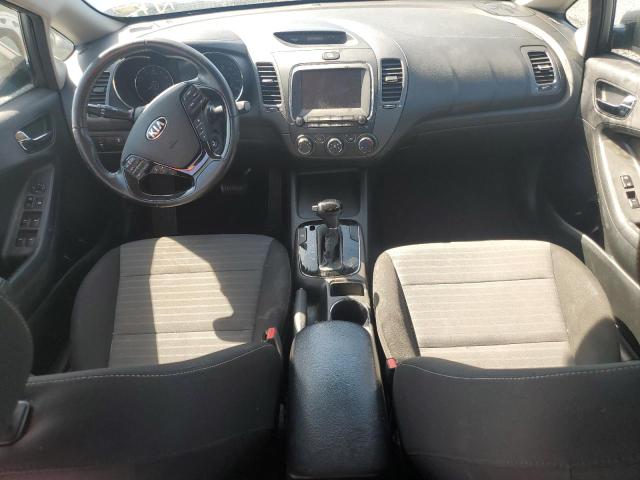Photo 8 from auction – 2017 KIA FORTE LX with VIN 3KPFL4A77HE104380