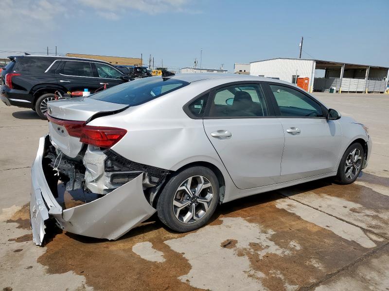 Photo 3 from auction – 2021 KIA FORTE FE with VIN 3KPF24AD3ME351558