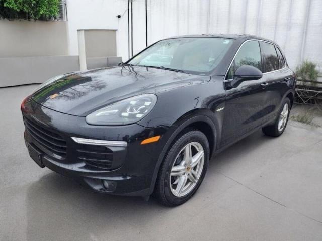 Photo 2 from auction – 2016 PORSCHE CAYENNE SE with VIN WP1AE2A23GLA63912