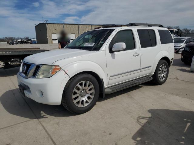 NISSAN PATHFINDER 2010 with VIN 5N1AR1NN8AC617355 - Photo from auction