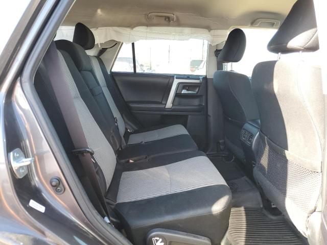 Photo 11 from auction – 2019 TOYOTA 4RUNNER SR with VIN JTEBU5JR4K5696788