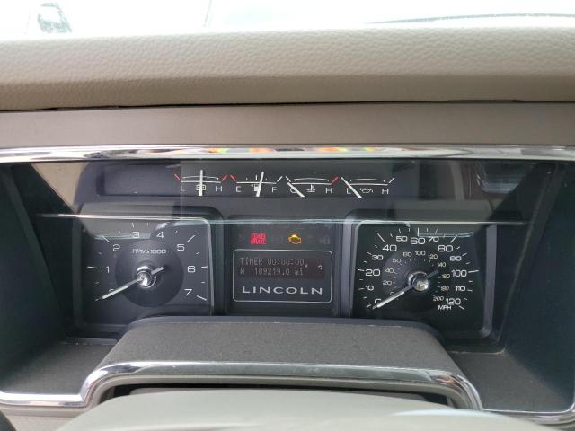 Photo 9 from auction – 2012 LINCOLN NAVIGATOR with VIN 5LMJJ2H52CEL07814