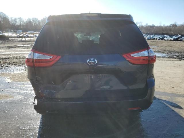 Photo 6 from auction – 2019 TOYOTA SIENNA with VIN 5TDZZ3DC6KS013290