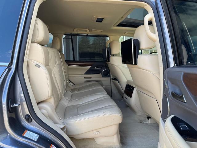 Photo 6 from auction – 2017 LEXUS LX 570 with VIN JTJHY7AX6H4242003