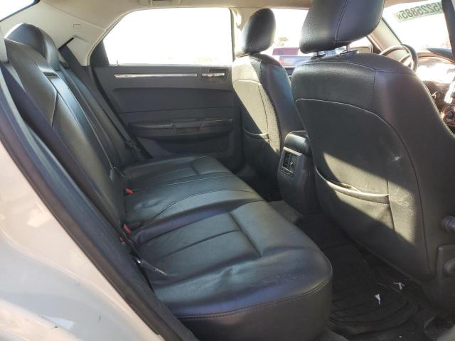 Photo 10 from auction – 2010 CHRYSLER 300 TOURIN with VIN 2C3CA5CV2AH284487