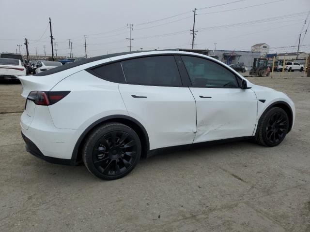 Снимка 3 от търг – 2022 TESLA MODEL Y с VIN 7SAYGDEE8NF422636