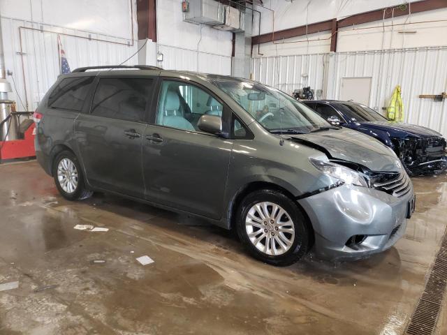 Photo 4 from auction – 2013 TOYOTA SIENNA XLE with VIN 5TDYK3DC5DS367109