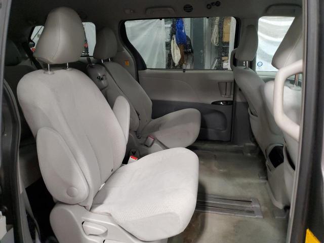 Photo 11 from auction – 2012 TOYOTA SIENNA LE with VIN 5TDKK3DC5CS207672