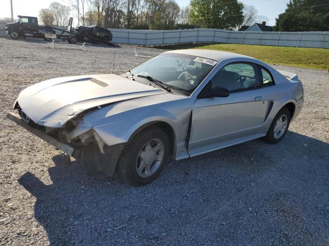 FORD MUSTANG 2000 with VIN 1FAFP4040YF135798 - Photo from auction