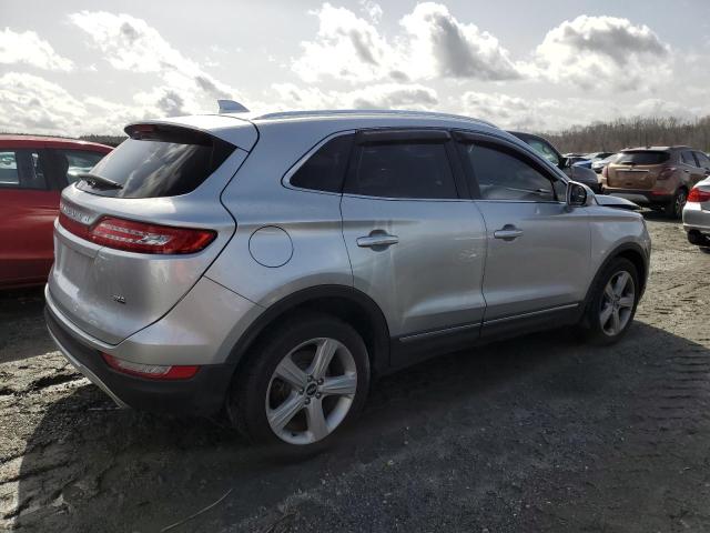 Photo 3 from auction – 2018 LINCOLN MKC PREMIE with VIN 5LMCJ1D90JUL18499