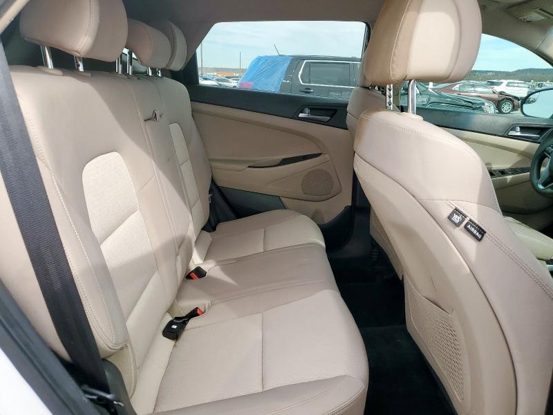 Снимка 11 от търг – 2017 HYUNDAI TUCSON LIM с VIN KM8J33A20HU302532