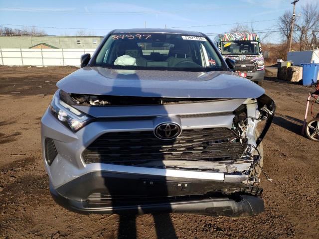 Photo 5 from auction – 2023 TOYOTA RAV4 LE with VIN 2T3F1RFV6PC384517