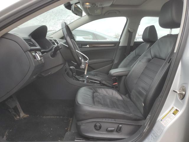Photo 7 from auction – 2015 VOLKSWAGEN PASSAT SEL with VIN 1VWCV7A39FC082332