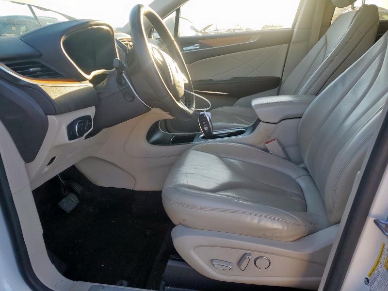 Photo 7 from auction – 2019 LINCOLN MKC SELECT with VIN 5LMCJ2D90KUL37996