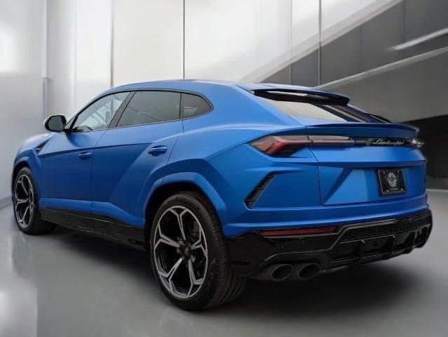 Photo 3 from auction – 2021 LAMBORGHINI URUS with VIN ZPBUA1ZL2MLA130XX