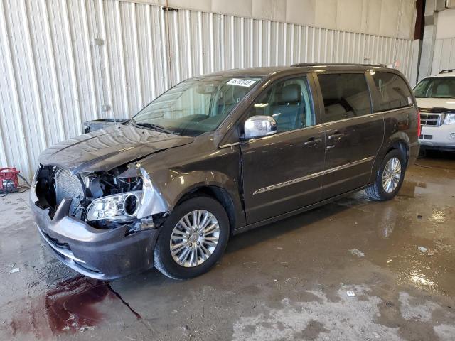 CHRYSLER TOWN & COU 2015 with VIN 2C4RC1CGXFR594950 - Photo from auction