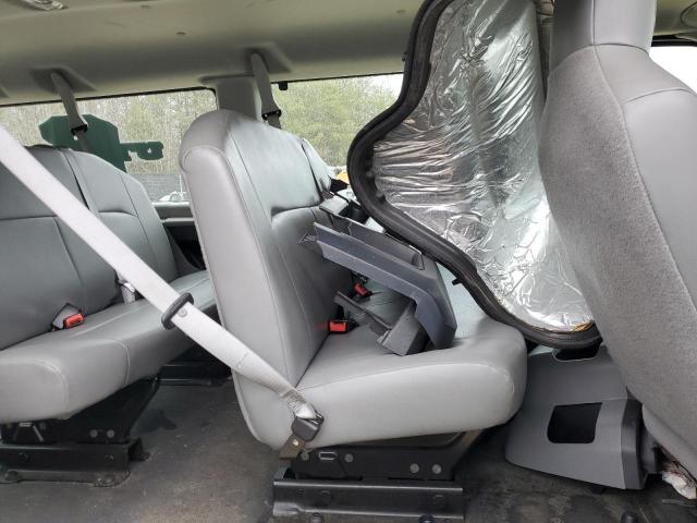 Photo 11 from auction – 2013 FORD ECONOLINE with VIN 1FMNE1BL4DDA74312
