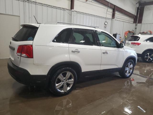 Photo 3 from auction – 2012 KIA SORENTO EX with VIN 5XYKU3A69CG217515