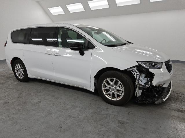 Photo 4 from auction – 2024 CHRYSLER PACIFICA T with VIN 2C4RC1BG1RR141970