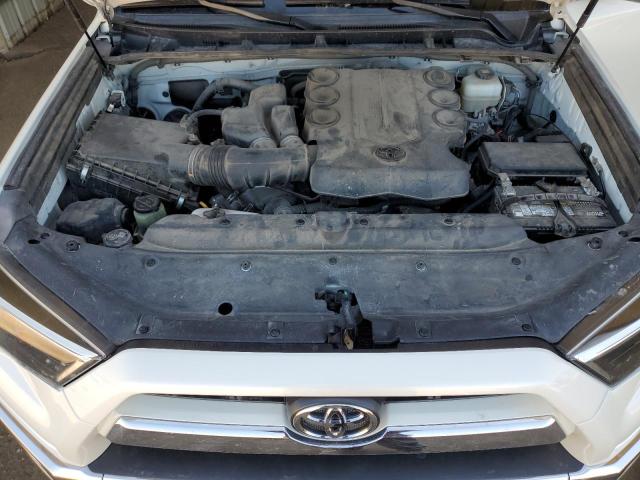 Photo 12 from auction – 2017 TOYOTA 4RUNNER SR with VIN JTEBU5JR9H5449663