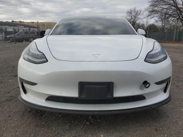 Photo 5 from auction – 2019 TESLA MODEL 3 with VIN 5YJ3E1EB5KF437446