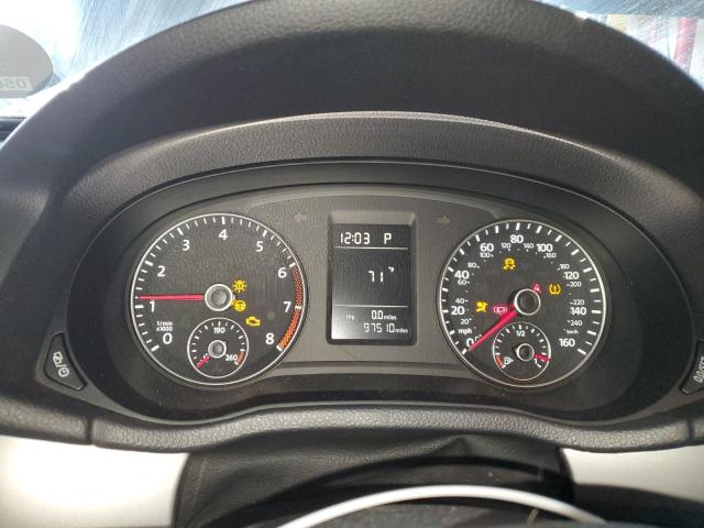 Photo 9 from auction – 2015 VOLKSWAGEN PASSAT S with VIN 1VWAS7A32FC114067