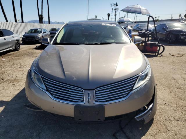 Photo 5 from auction – 2015 LINCOLN MKZ with VIN 3LN6L2LU7FR625723