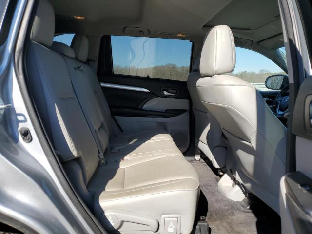 Photo 11 from auction – 2016 TOYOTA HIGHLANDER with VIN 5TDKKRFH4GS501145