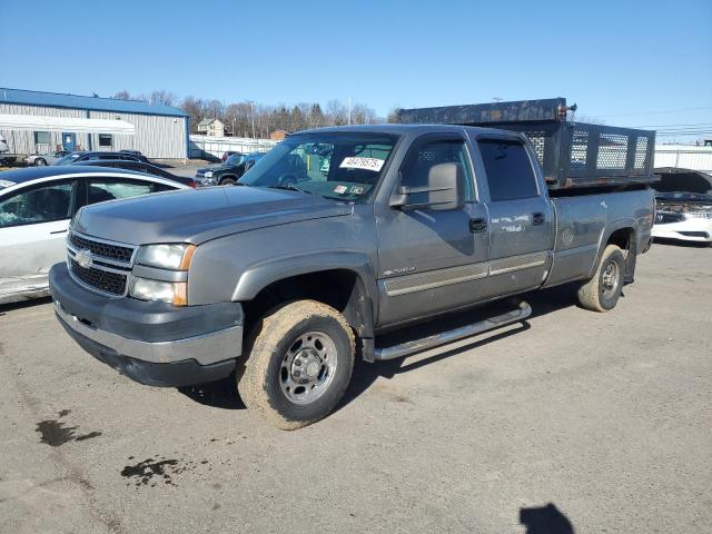 CHEVROLET SILVERADO 2006 with VIN 1GCHK23U16F225489 - Photo from auction
