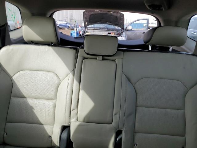 Photo 10 from auction – 2014 KIA RONDO with VIN KNAHU8A30E7046115